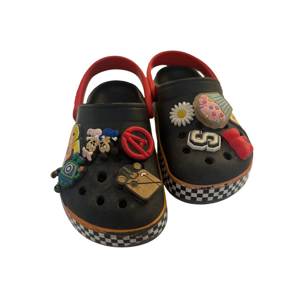 Crocs Kids C11 Lightning McQueen Cars Disney Pixar Clogs + Rare Jibbitz Charms